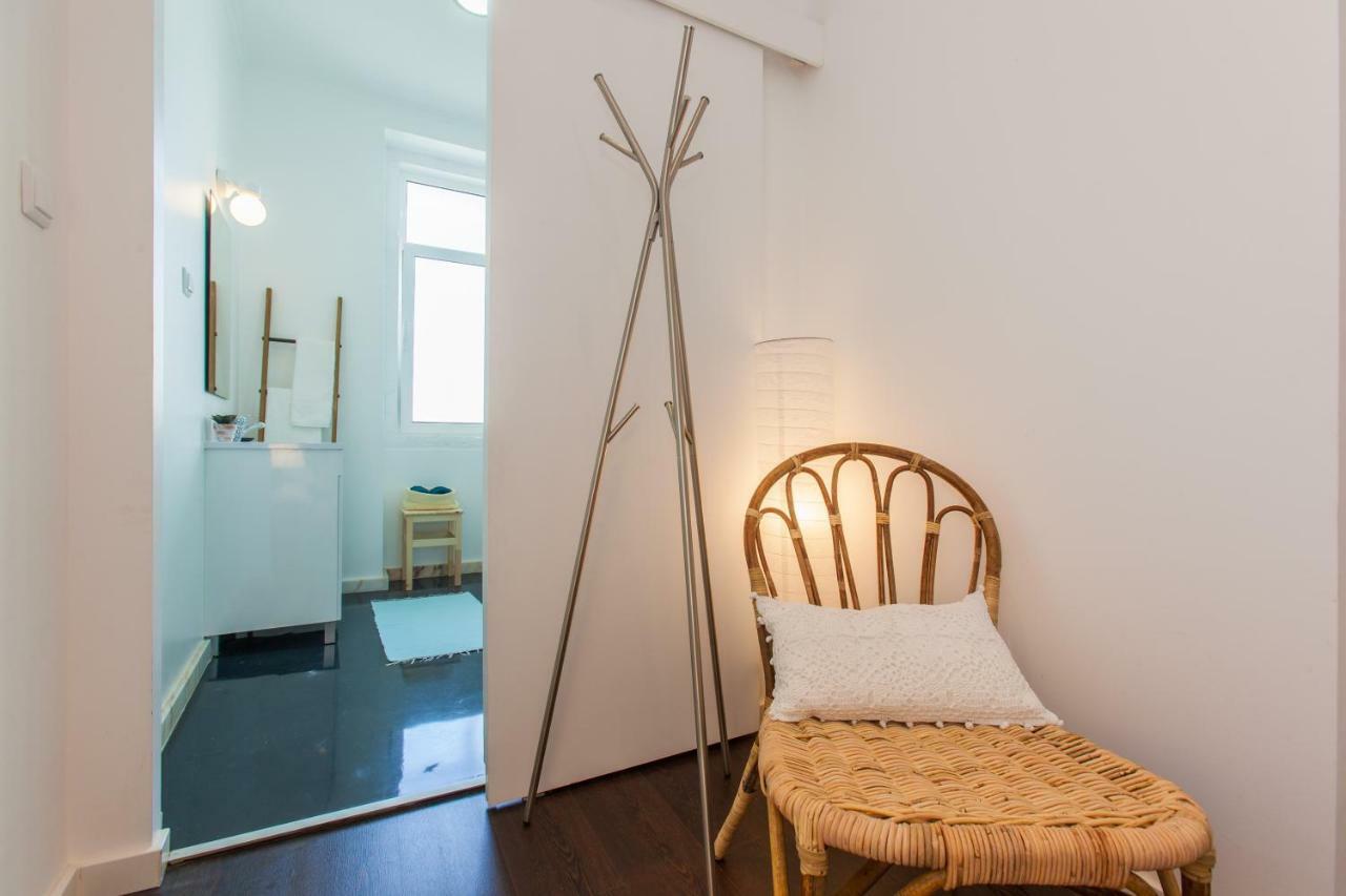 ליסבון Typical Light Filled Graca Apt W Ac, By Timecooler מראה חיצוני תמונה